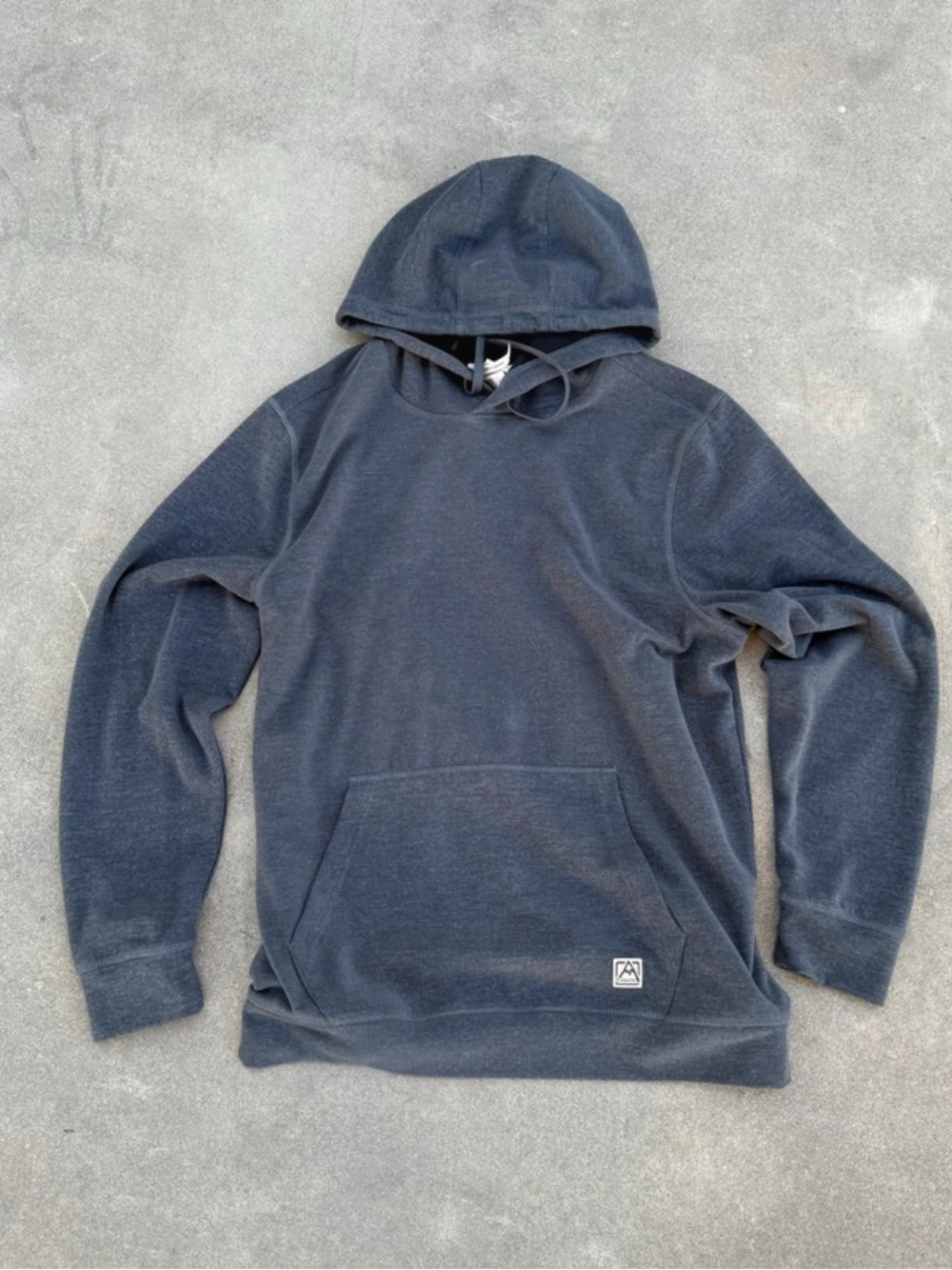 Avalanche Men's Dark Gray Hooded Pullover